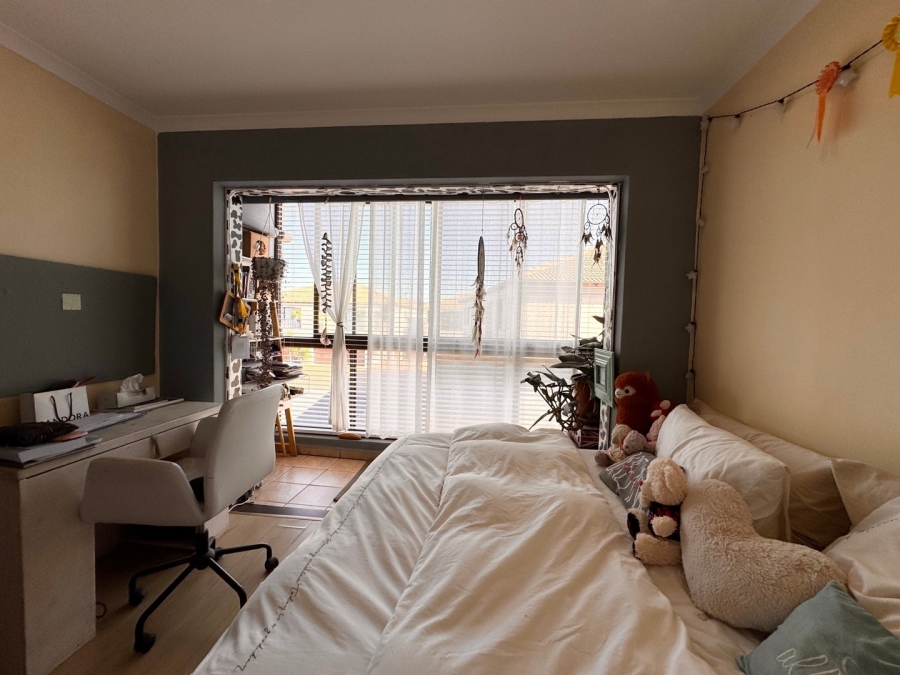 3 Bedroom Property for Sale in Big Bay Western Cape